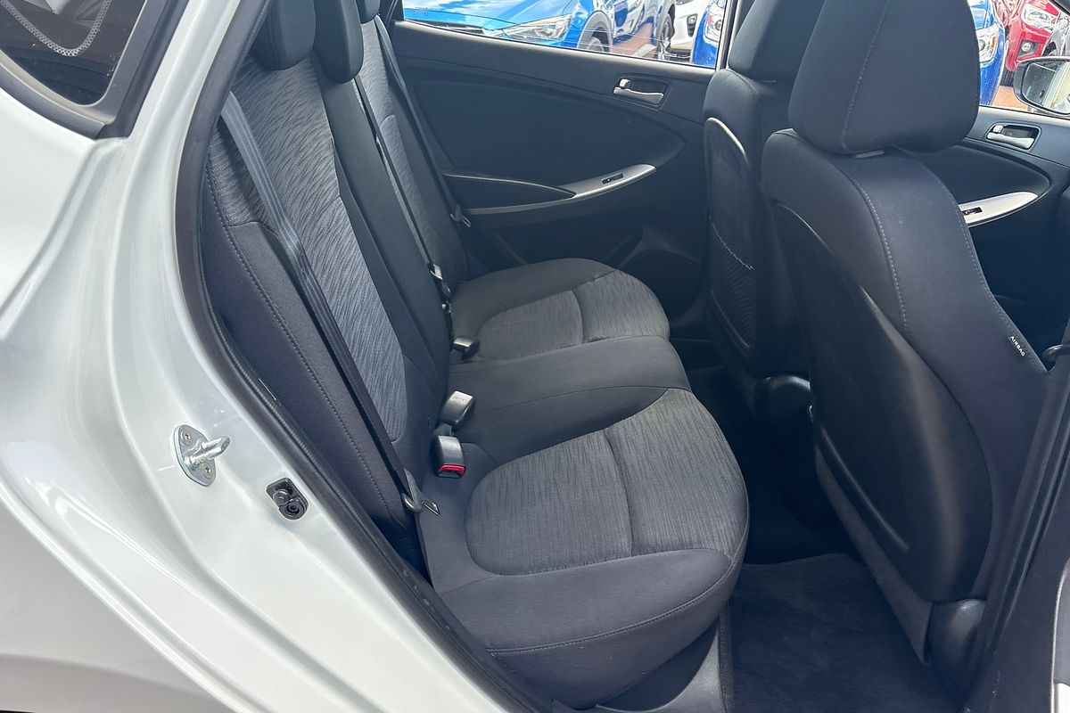 2018 Hyundai Accent Sport RB6