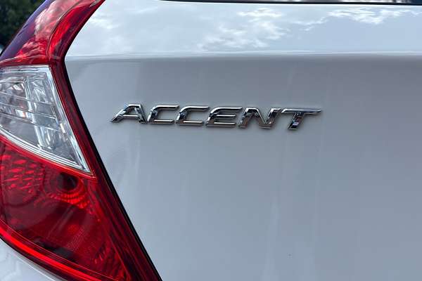 2018 Hyundai Accent Sport RB6