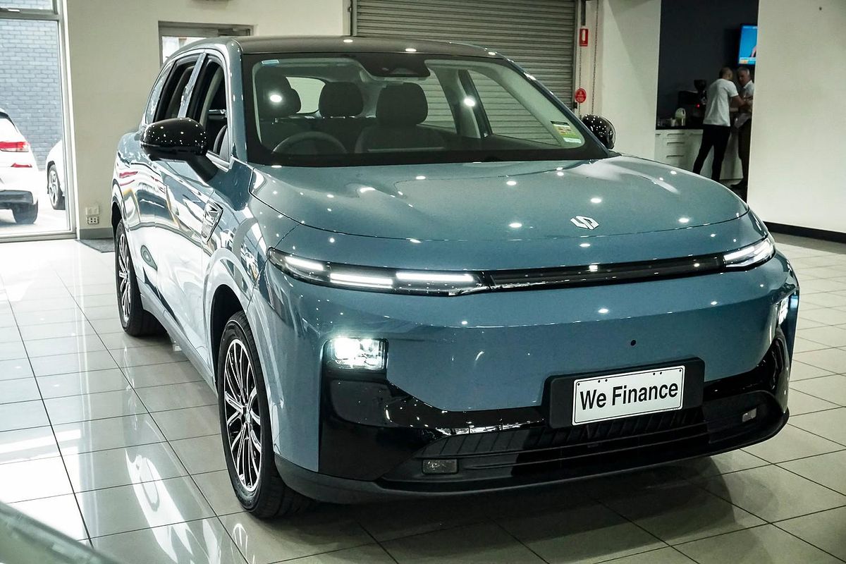 2025 Leapmotor B10 Style A12