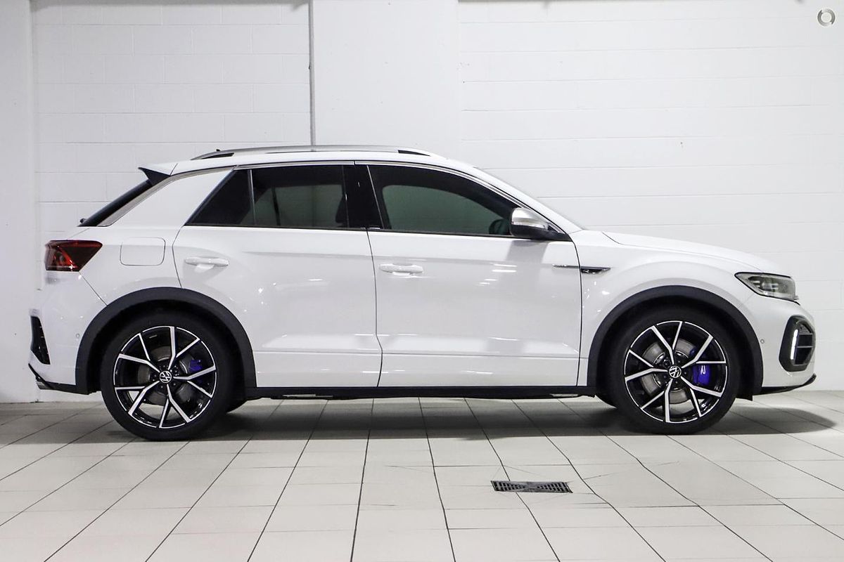 2025 Volkswagen T-Roc R D11