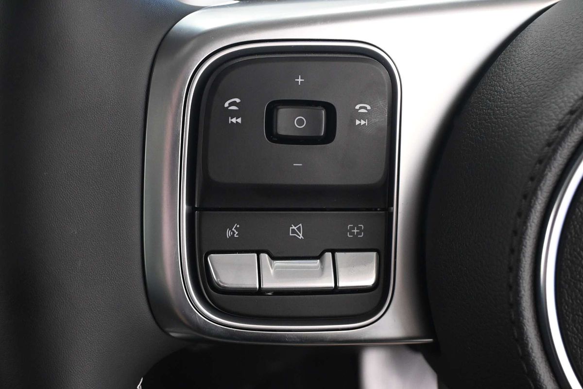 2025 GWM Tank 300 Ultra P01