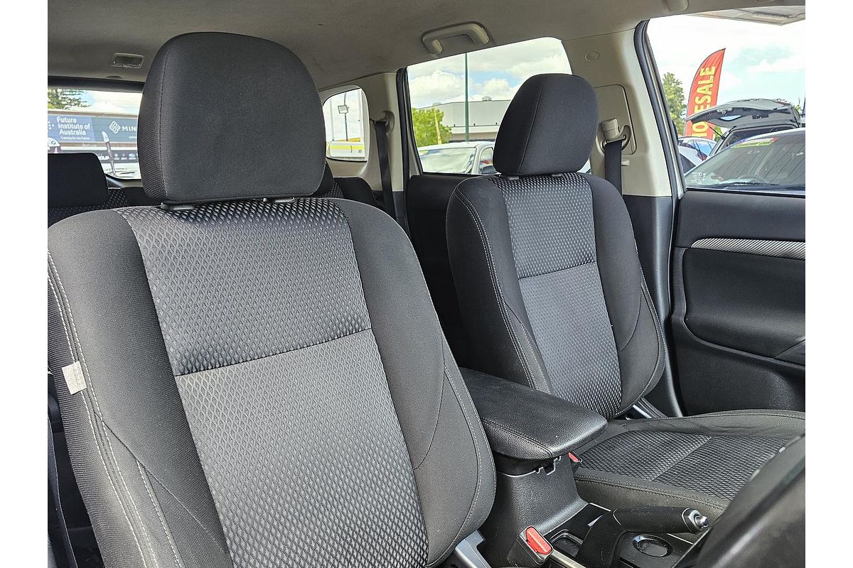 2018 Mitsubishi Outlander LS ZL