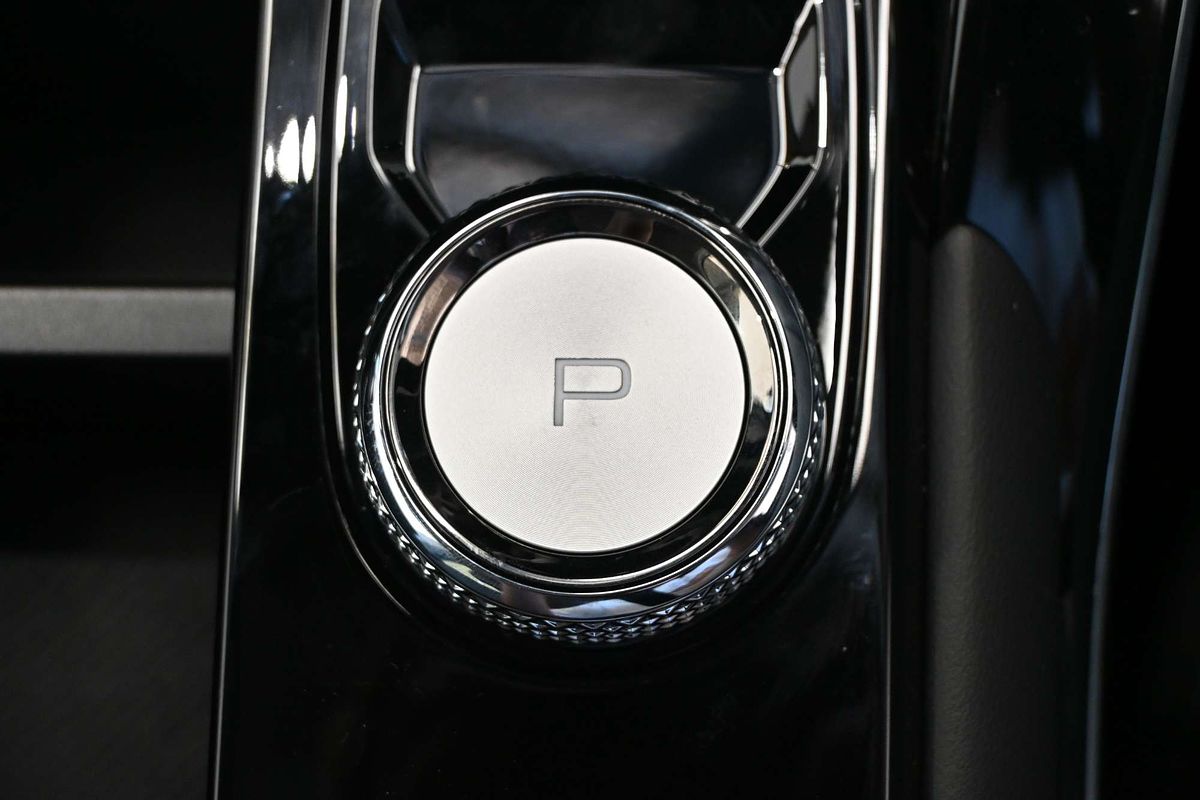 2025 GWM Haval H6 Lux B01