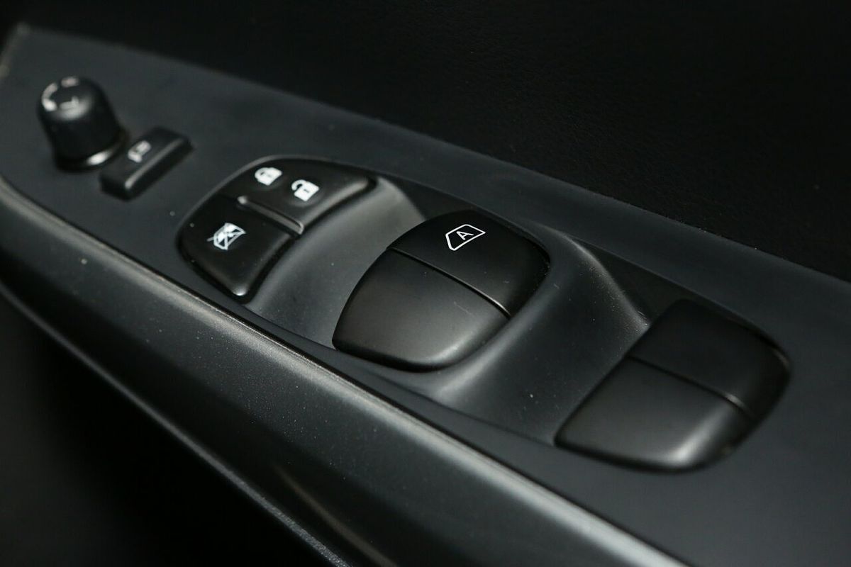 2023 Nissan Navara ST-X D23 4X4