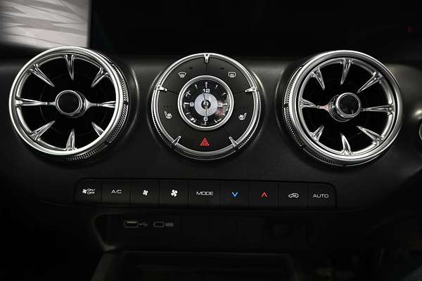 2025 GWM Tank 300 Ultra P01