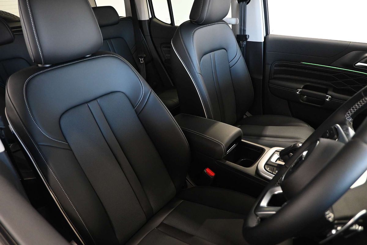 2025 GWM Tank 300 Ultra P01