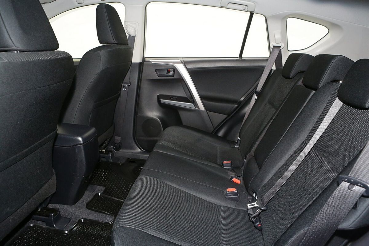 2015 Toyota RAV4 GX ASA44R