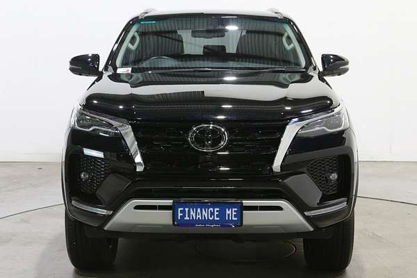 2025 Toyota Fortuner Crusade GUN156R