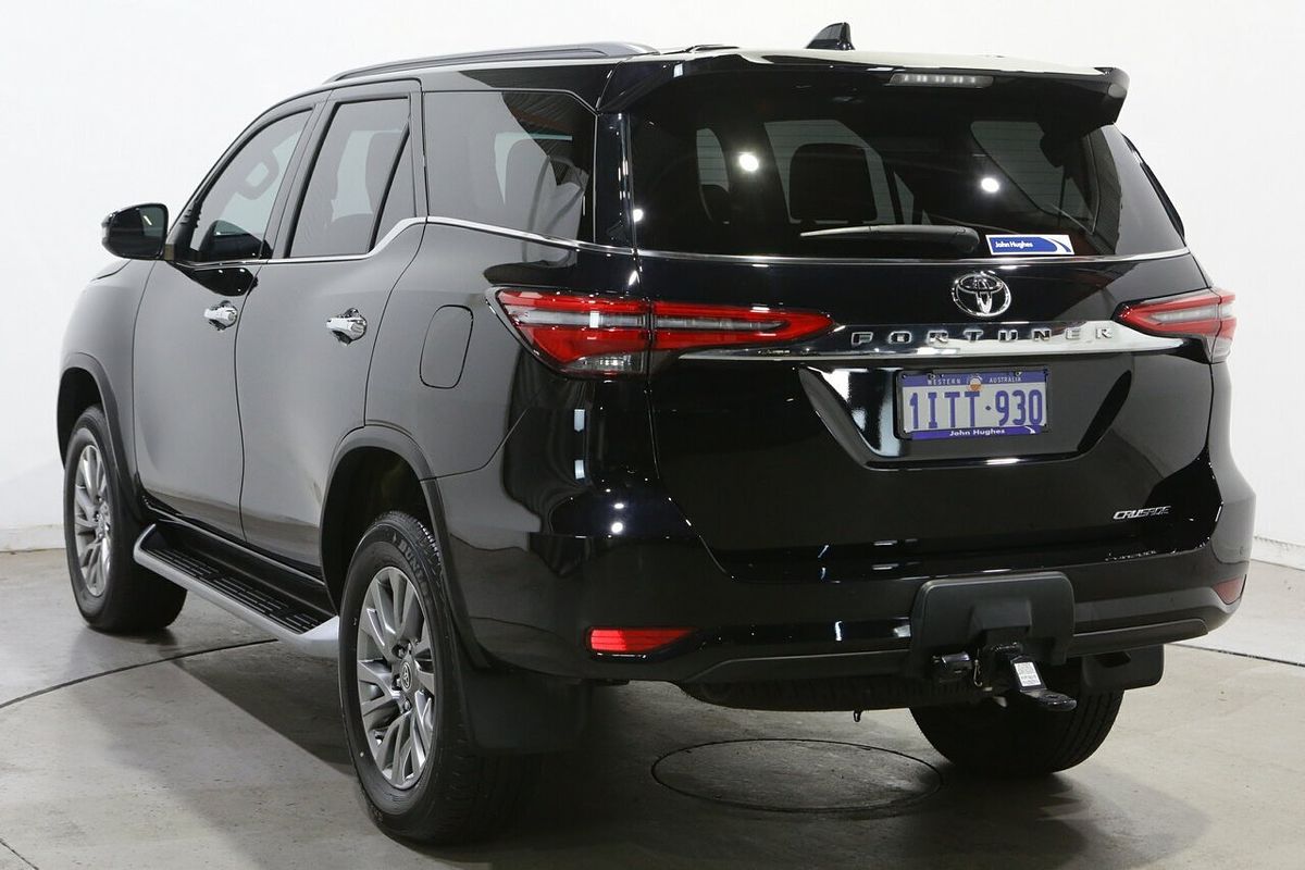2025 Toyota Fortuner Crusade GUN156R