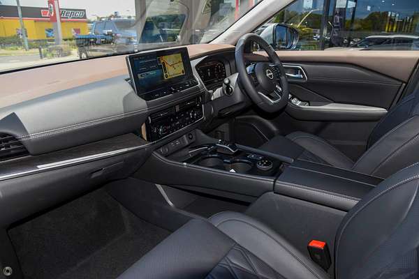 2025 Nissan X-TRAIL Ti-L e-POWER T33