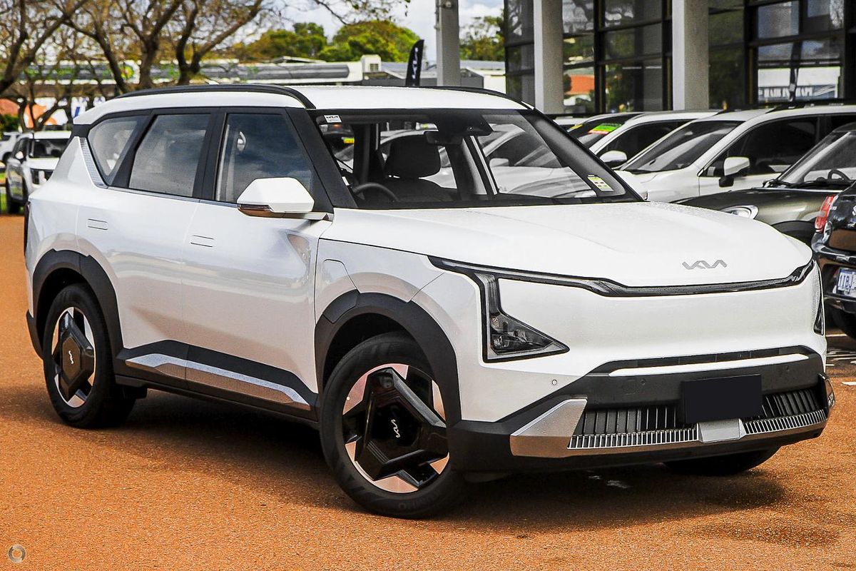 2025 Kia EV5 Air Standard Range OVc