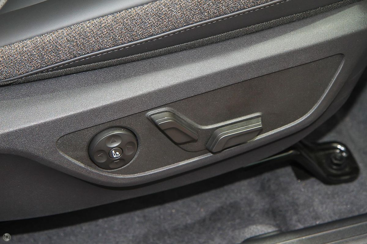 2025 Kia EV5 Air Standard Range OVc