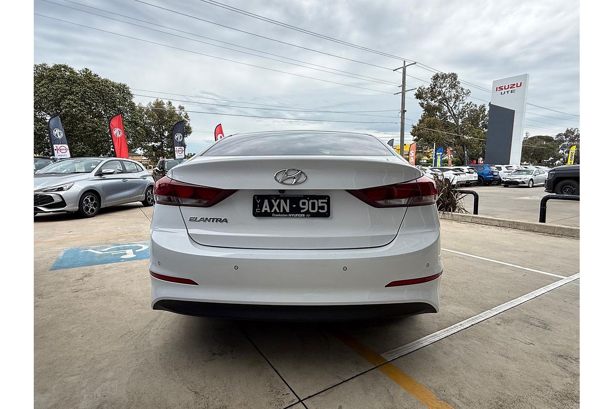 2018 Hyundai Elantra Elite AD