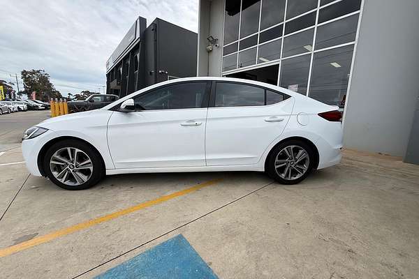 2018 Hyundai Elantra Elite AD
