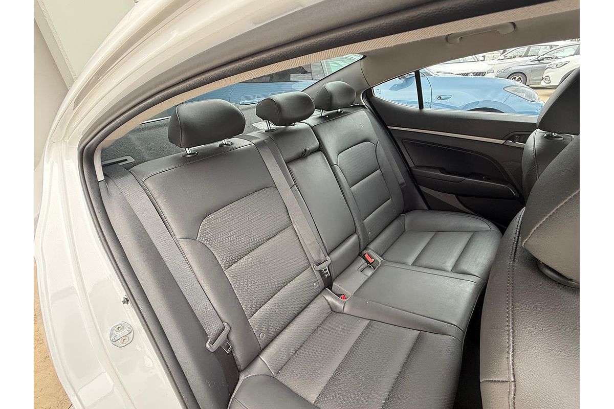 2018 Hyundai Elantra Elite AD