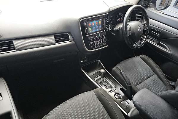 2018 Mitsubishi Outlander LS ZL