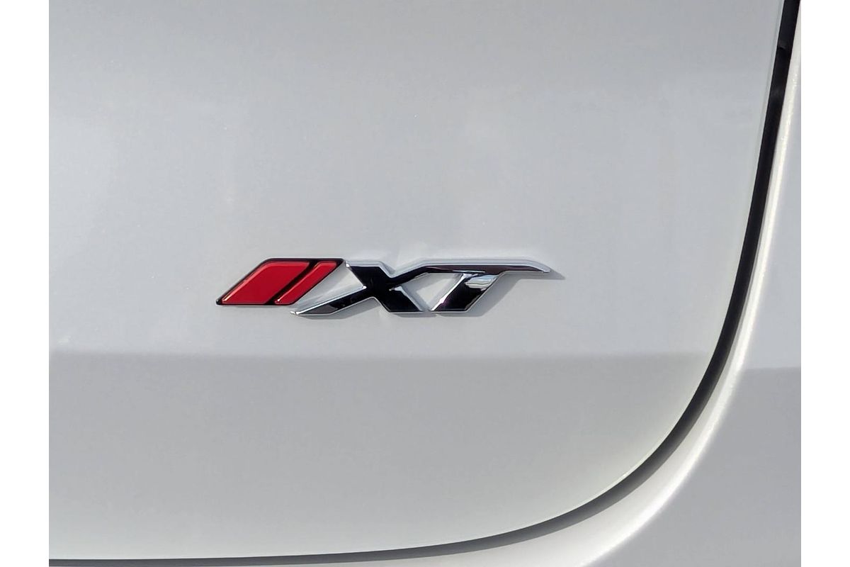 2025 Isuzu MU-X X-TERRAIN