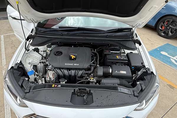 2018 Hyundai Elantra Elite AD