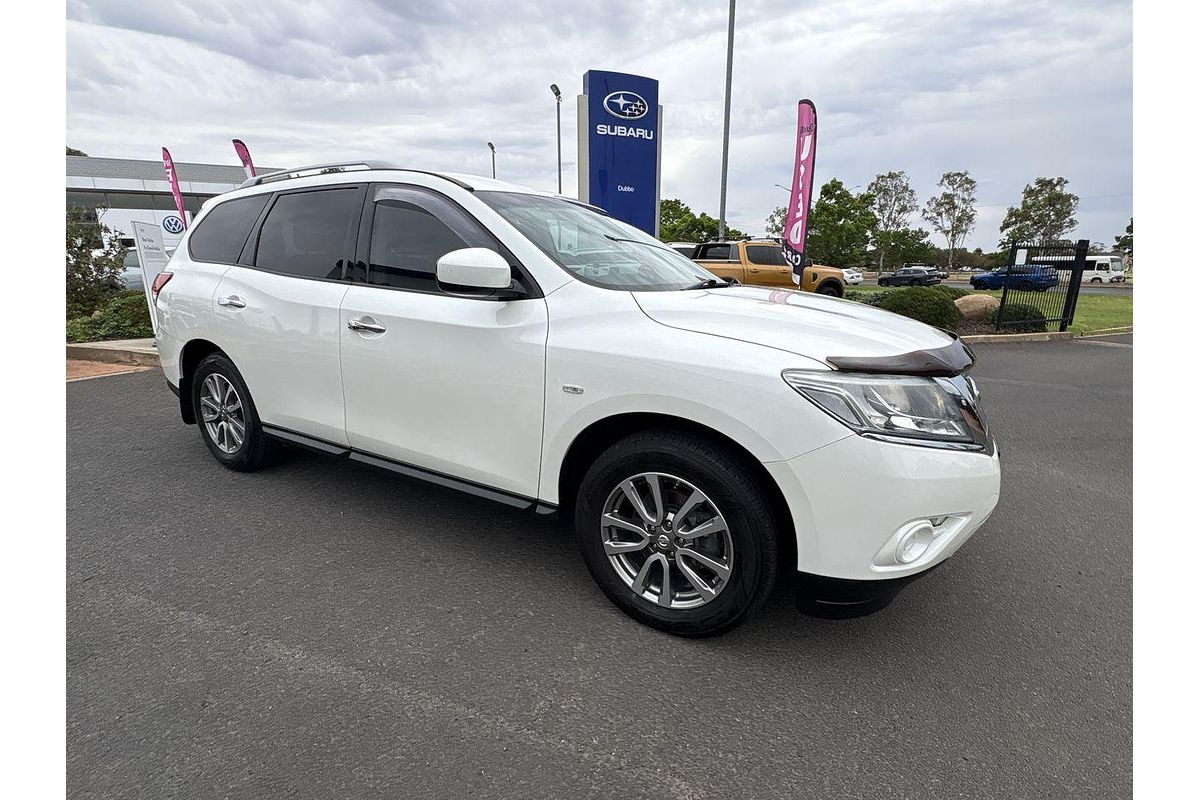 2015 Nissan Pathfinder ST R52