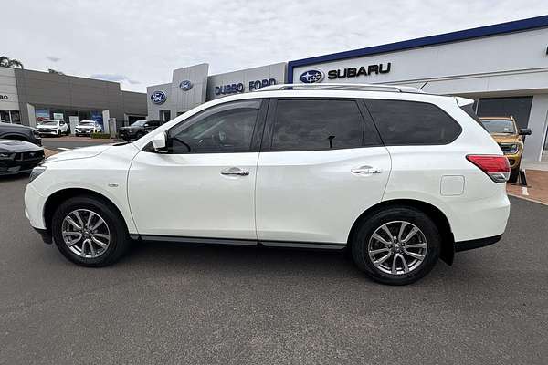 2015 Nissan Pathfinder ST R52