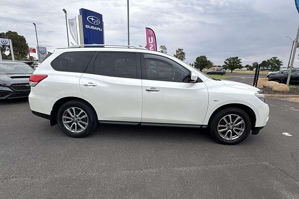 2015 Nissan Pathfinder ST R52