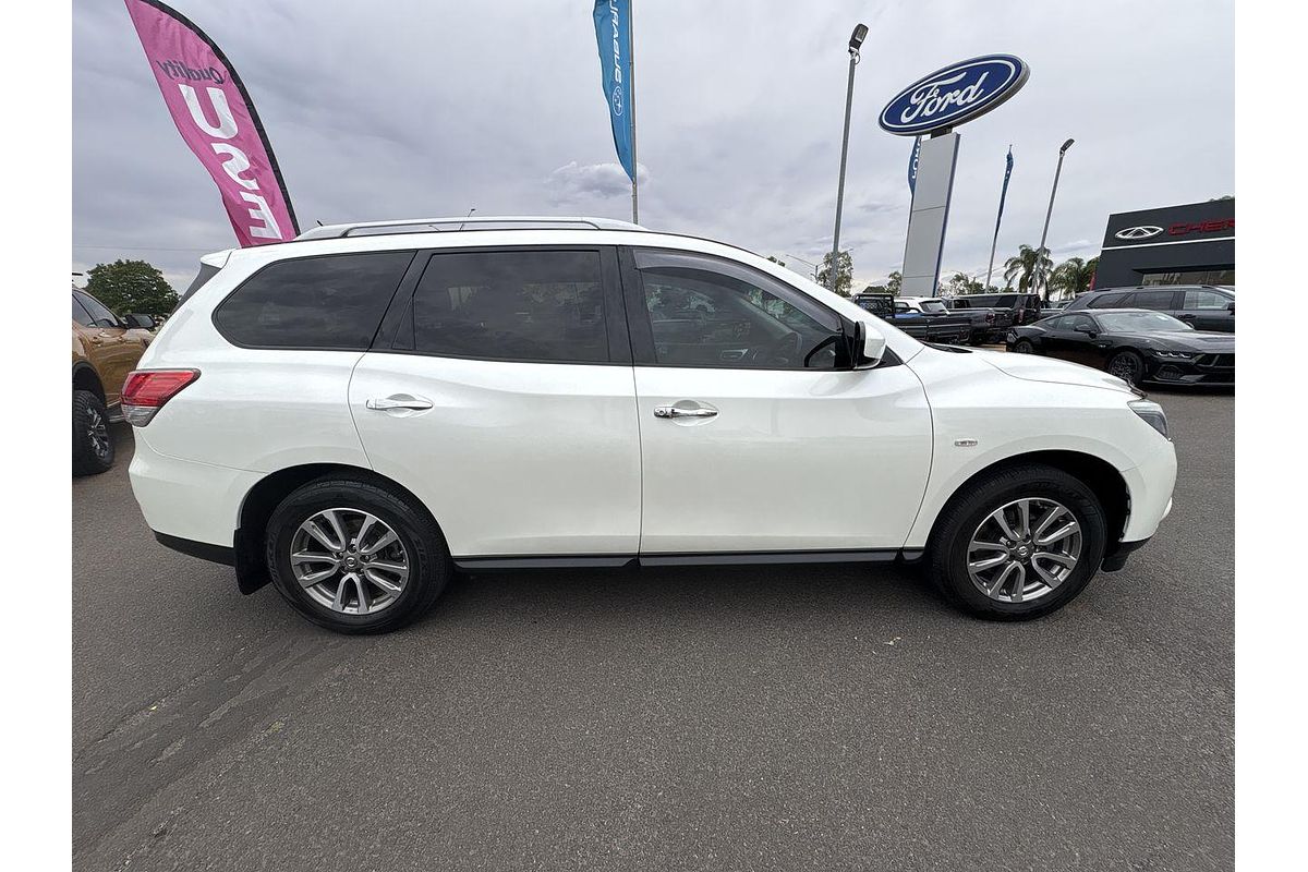 2015 Nissan Pathfinder ST R52