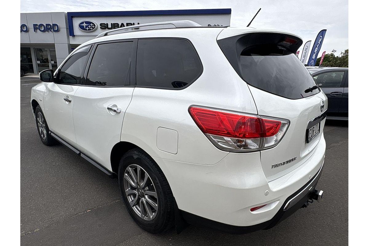 2015 Nissan Pathfinder ST R52