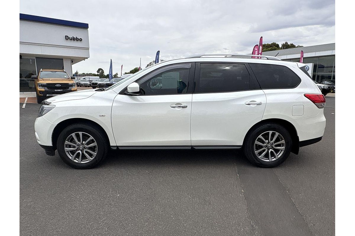 2015 Nissan Pathfinder ST R52
