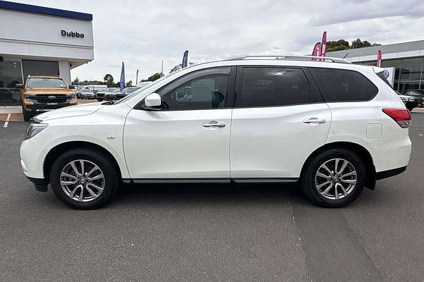 2015 Nissan Pathfinder ST R52