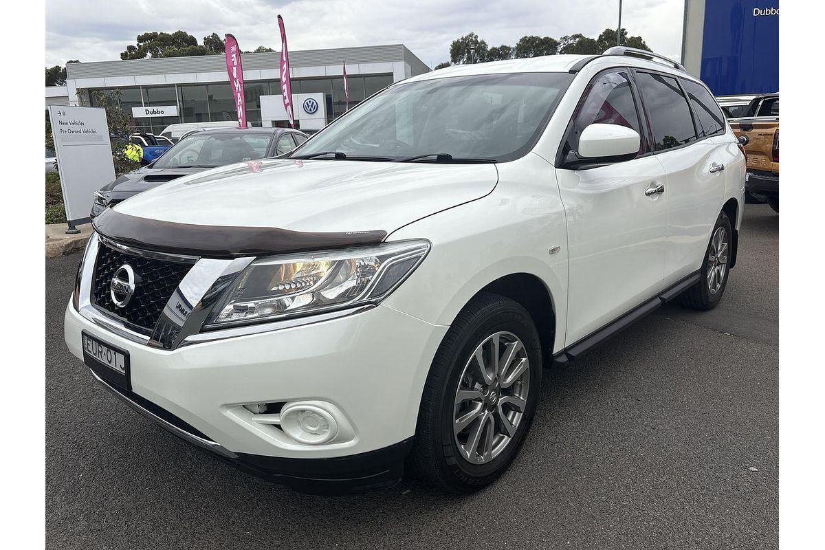 2015 Nissan Pathfinder ST R52