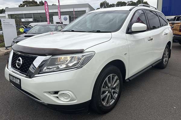 2015 Nissan Pathfinder ST R52