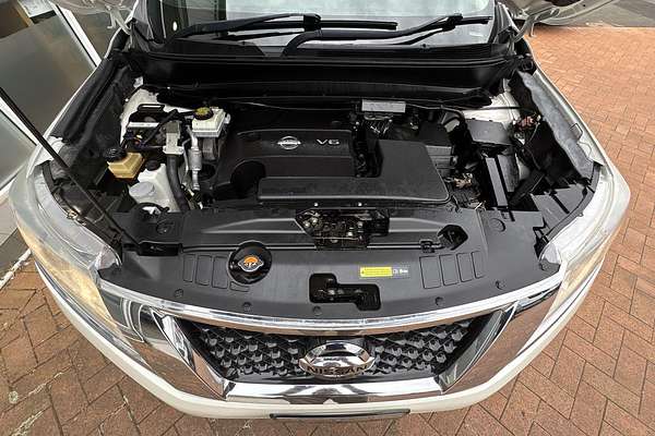 2015 Nissan Pathfinder ST R52