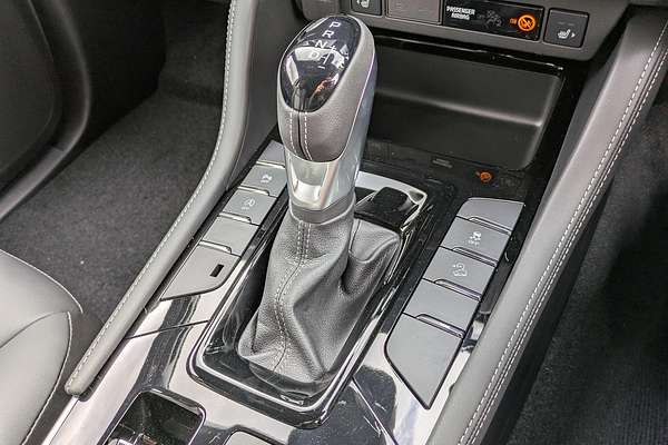 2025 Isuzu MU-X LS-T