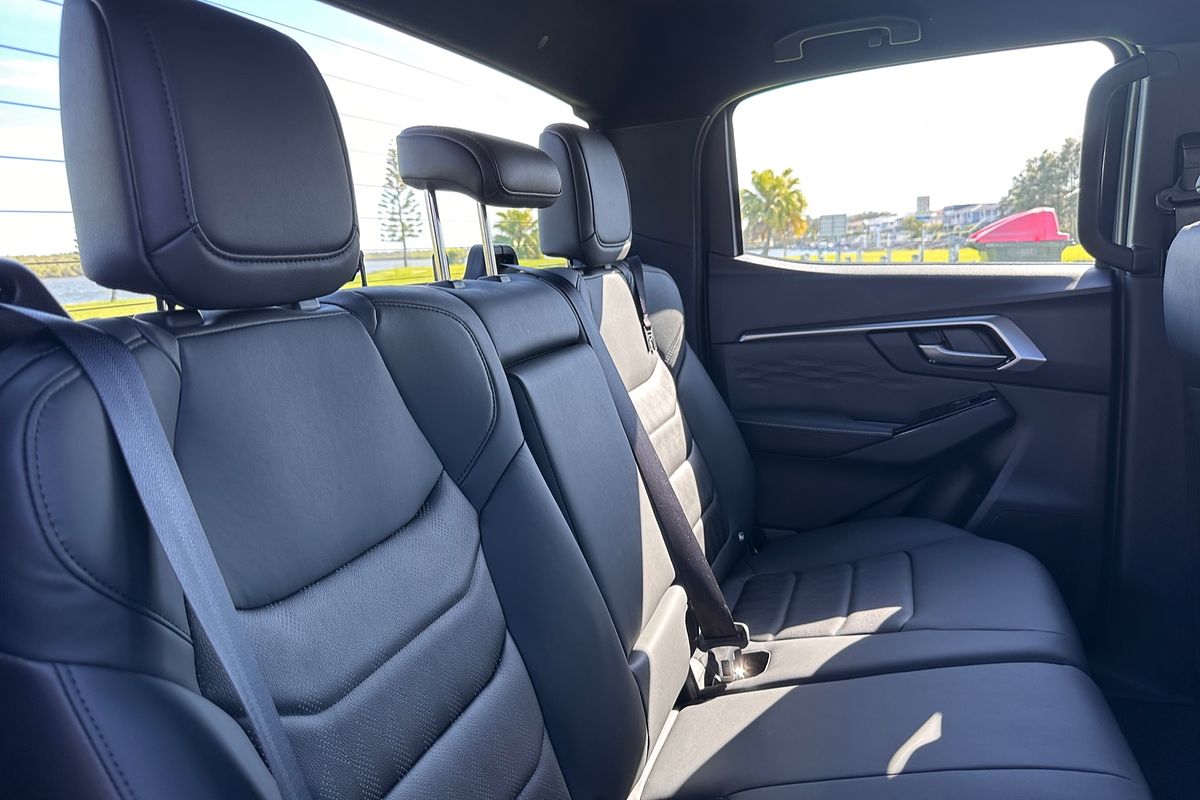 2025 Isuzu D-MAX LS-U+ 4X4