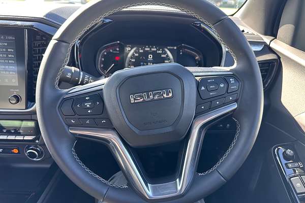 2025 Isuzu D-MAX LS-U+ 4X4
