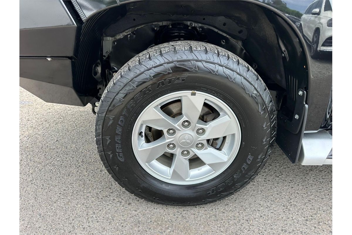 2019 Mitsubishi Triton GLX+ MR 4X4