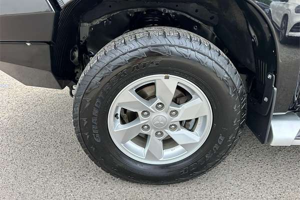 2019 Mitsubishi Triton GLX+ MR 4X4