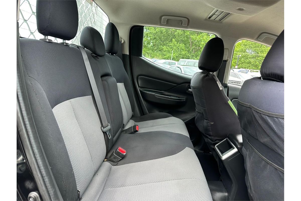 2019 Mitsubishi Triton GLX+ MR 4X4