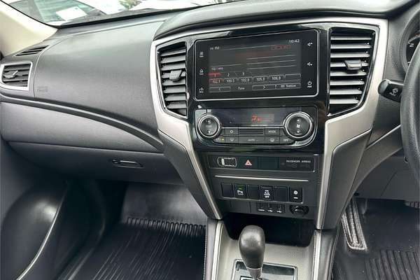 2019 Mitsubishi Triton GLX+ MR 4X4