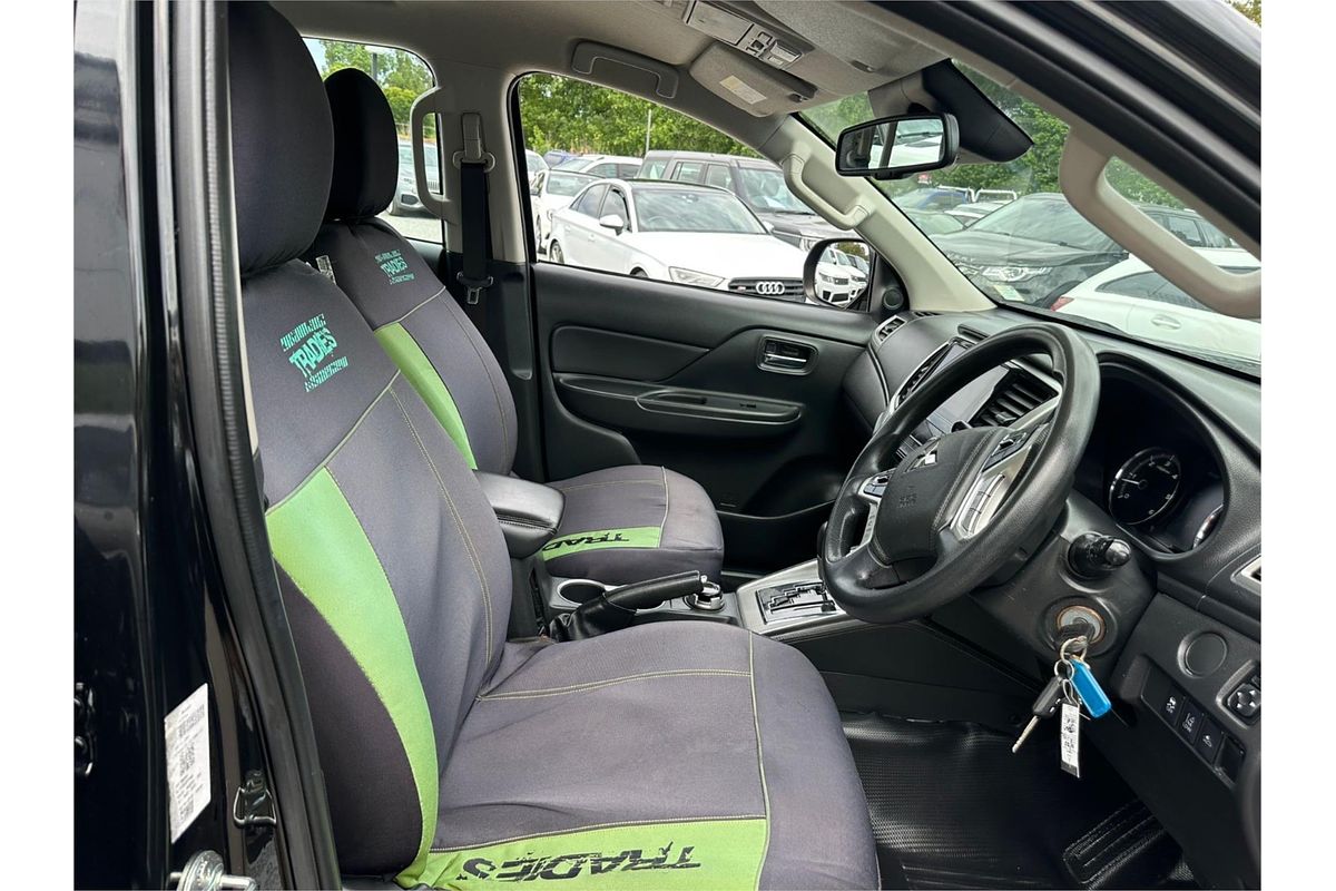 2019 Mitsubishi Triton GLX+ MR 4X4