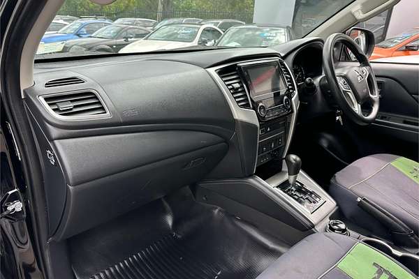 2019 Mitsubishi Triton GLX+ MR 4X4