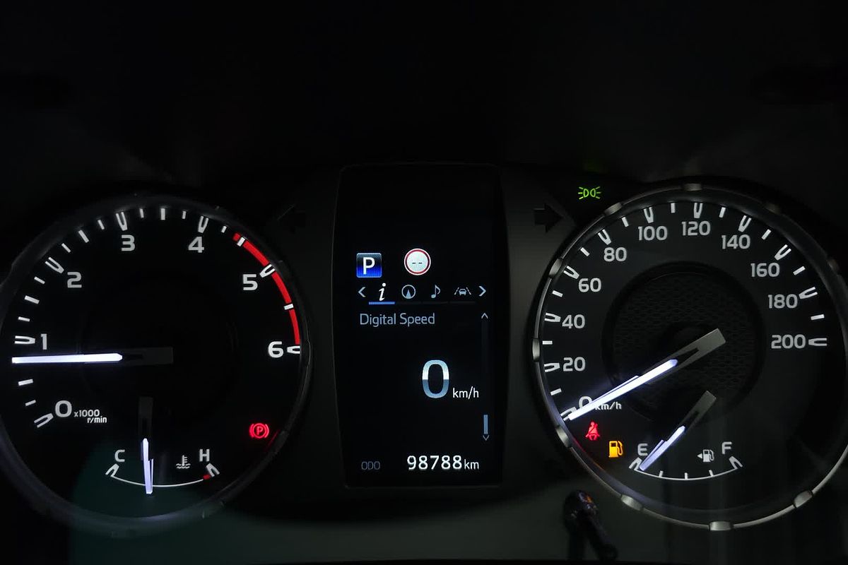 2021 Toyota Hilux SR5 GUN126R 4X4