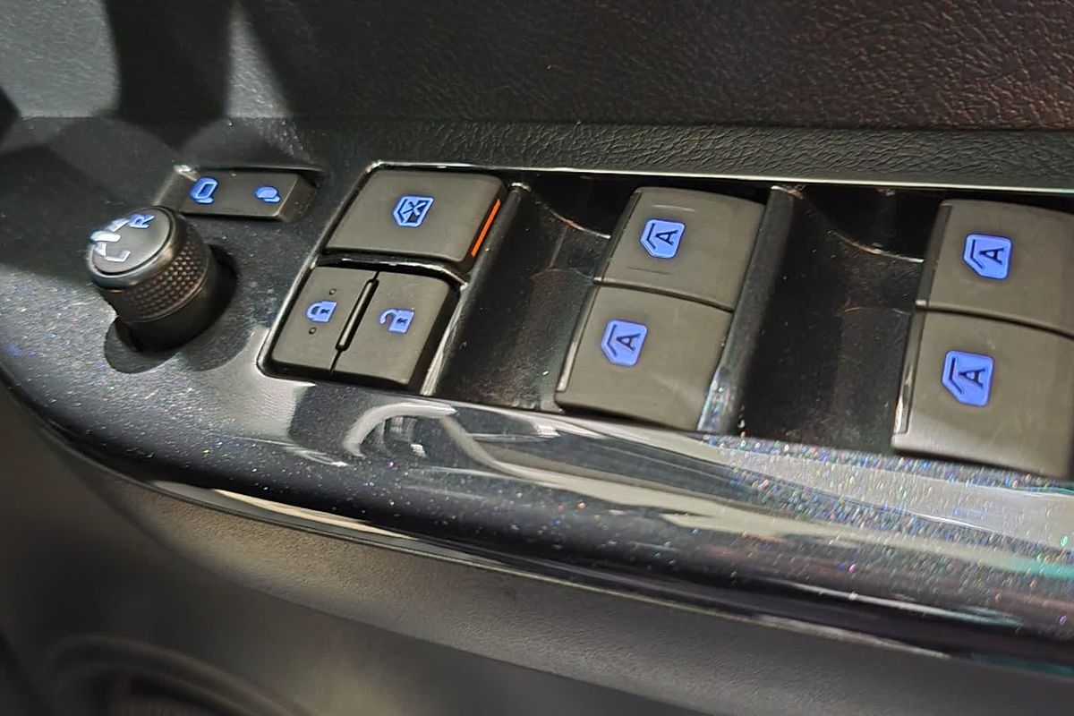 2021 Toyota Hilux SR5 GUN126R 4X4