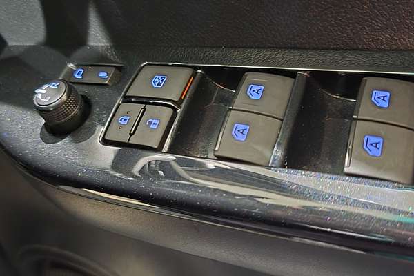 2021 Toyota Hilux SR5 GUN126R 4X4