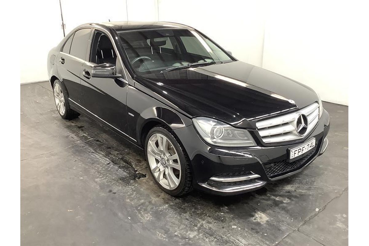 2012 Mercedes-Benz C-Class C250 BlueEFFICIENCY Avantgarde W204