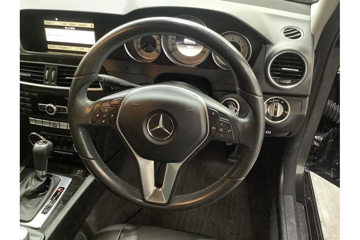 2012 Mercedes-Benz C-Class C250 BlueEFFICIENCY Avantgarde W204