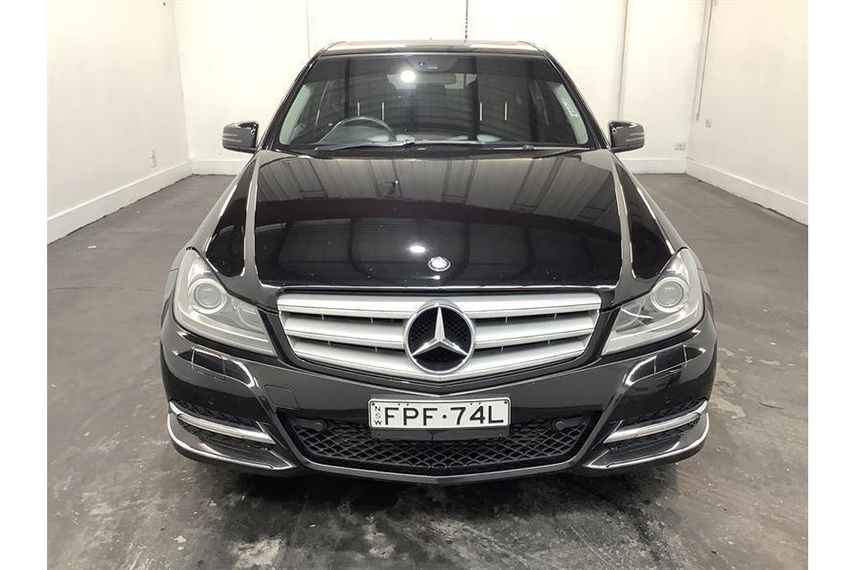 2012 Mercedes-Benz C-Class C250 BlueEFFICIENCY Avantgarde W204
