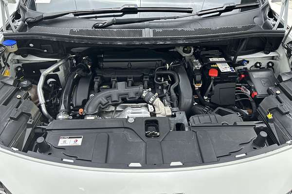 2021 Peugeot 3008 GT P84 thumb-10