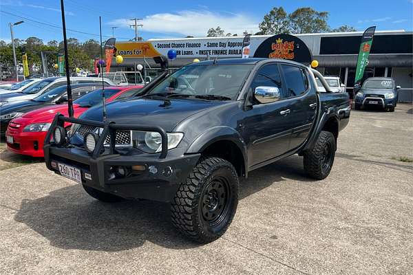 2013 Mitsubishi Triton GLX-R MN 4X4