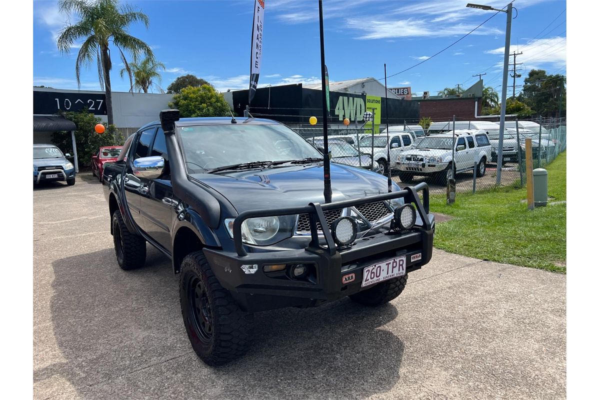 2013 Mitsubishi Triton GLX-R MN 4X4